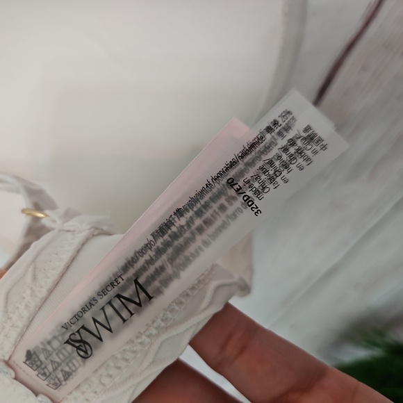 NWT Victoria Secret Push Up Bikini Top 32DD - Picture 13 of 15